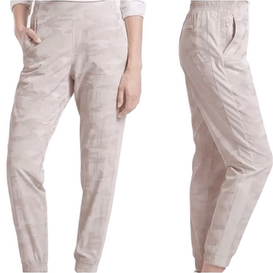 ATHLETA ‘Brooklyn’ Camo Joggers